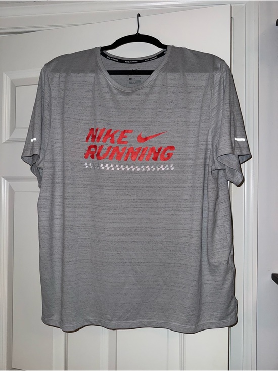 Nike Other - Nike Light Gray Short Sleeve Running Tee with Red Logo
